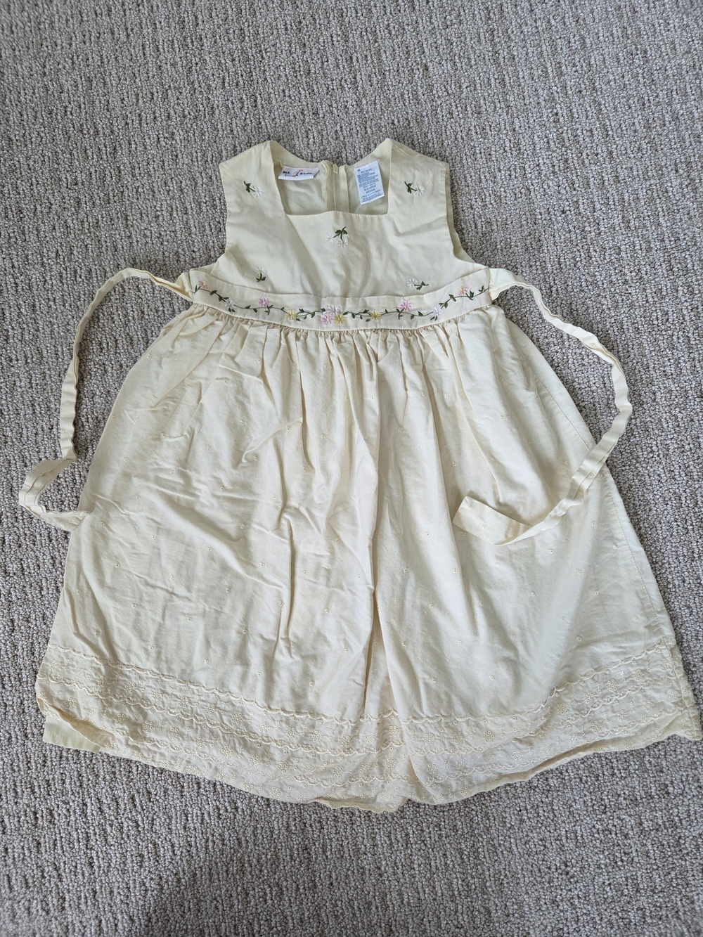 b.t. kids Floral Embroidered Dress Size 6